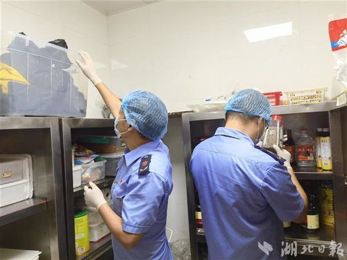 武漢市場監管云監督突擊探訪，保障酒店后廚衛生與會議安全